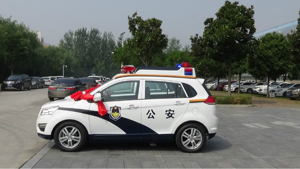 南阳西峡县SUV电动巡逻车发车(图4)