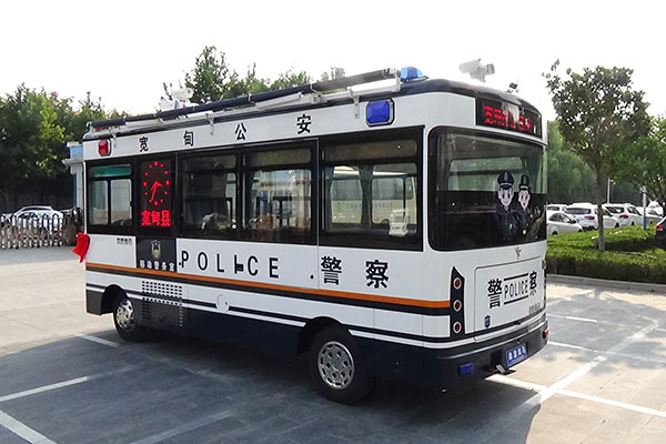 辽宁宽甸县移动警务室发车(图5)