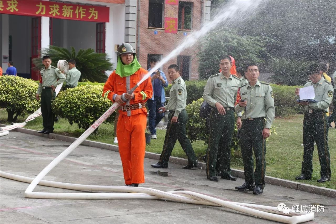 “关注消防 平安你我”|鲤城区举办社区微型消防站技能比武竞赛(图3)