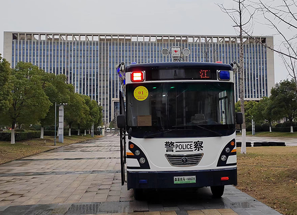 智慧警务再添翅膀||江苏淮安市移动警务室列装(图1)