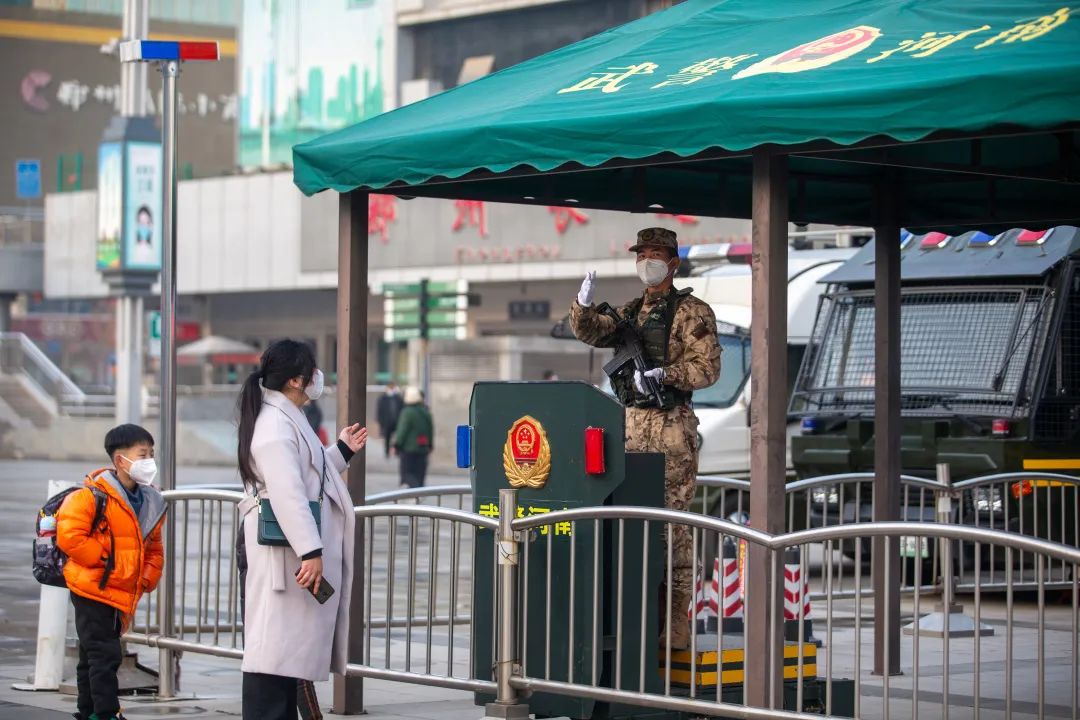 平安春运｜河南武警，温暖守护您的归途！(图3)