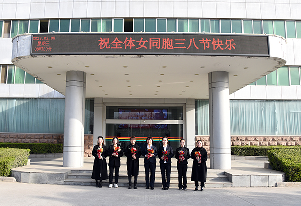 鲜花添香  魅力巾帼||森源鸿马庆祝三八妇女节(图14)