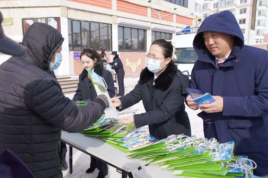 “光芒”引领，检心向党(图5)