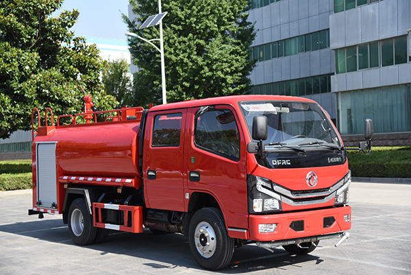 灭火救援利器||森源鸿马水罐车(图2)